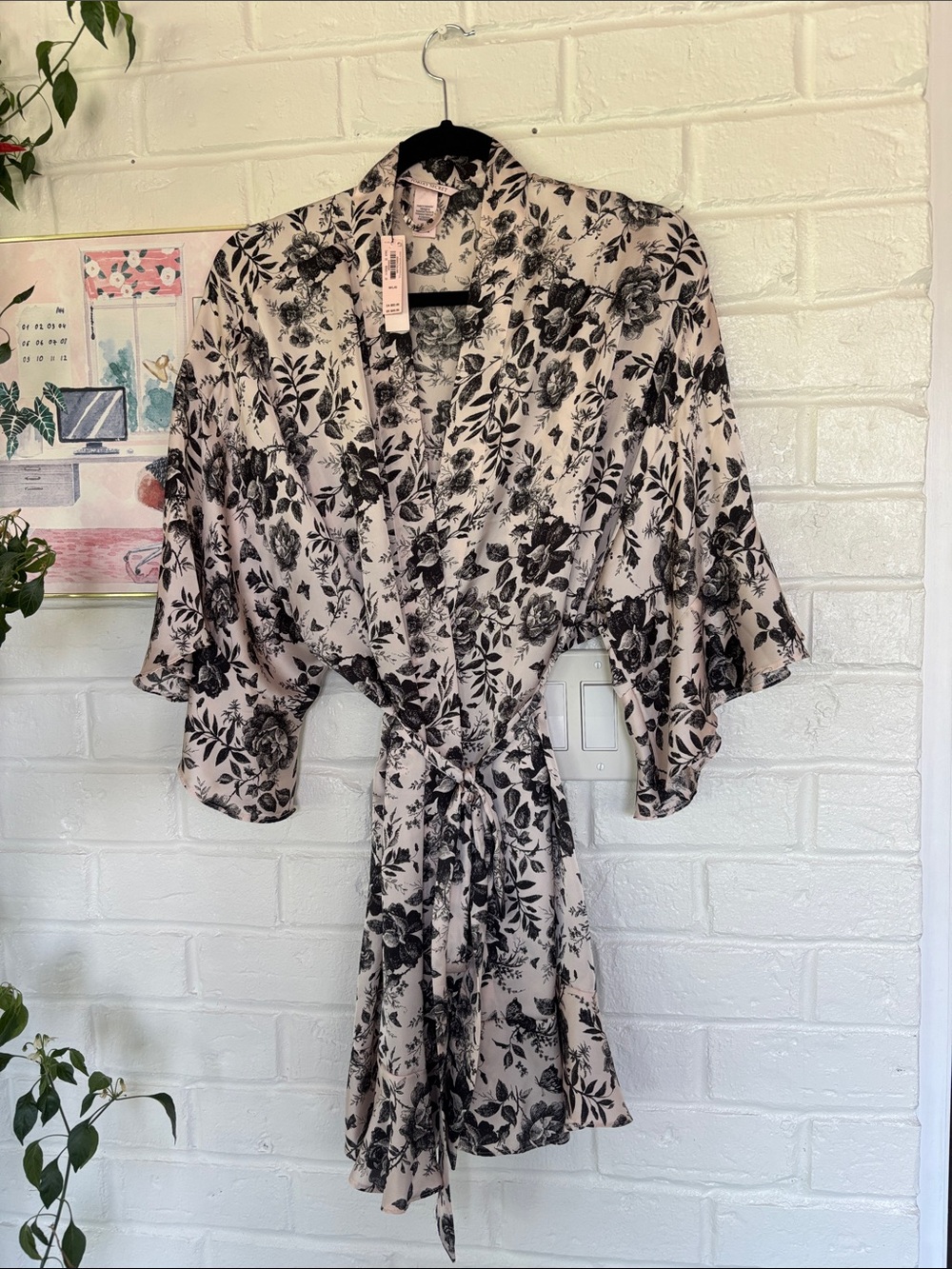 Victoria's Secret Black Floral Satin Kimono Robe on Blush